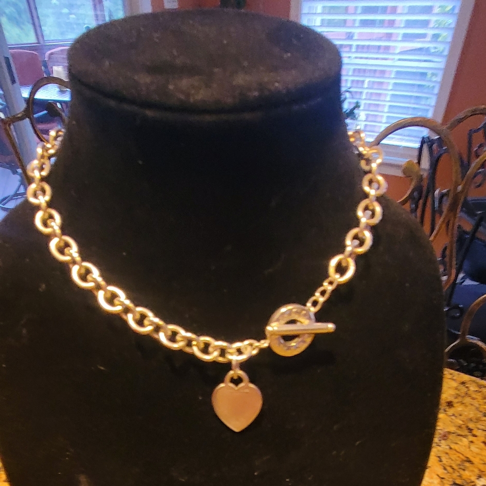 TIFFANY & CO STERLING SILVER 925 16" HEART TAG TOGGLE CHAIN LINK NECKLACE.